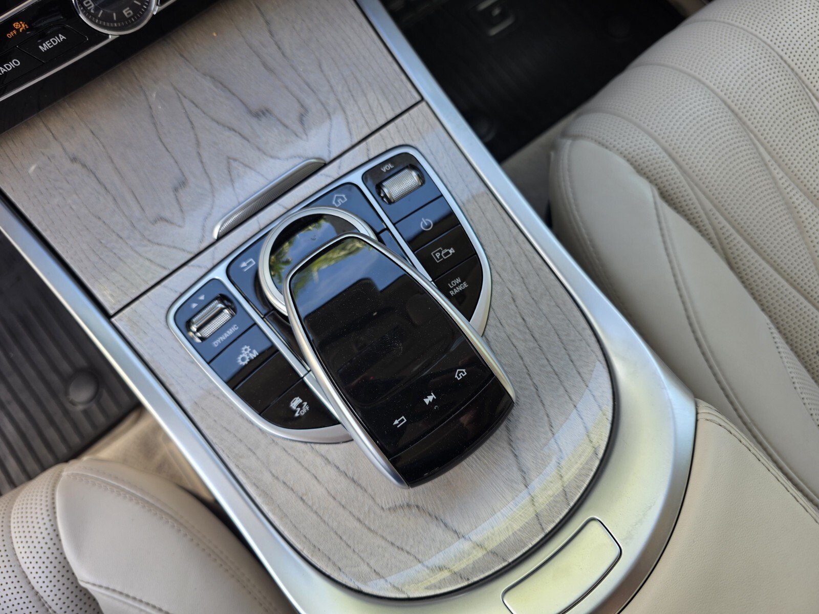 Used 2023 MANUFAKTUR Midnight Blue Mercedes-Benz G 550 image 24