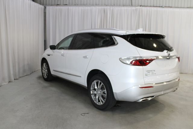 Used 2022 White Buick Premium Group image 32