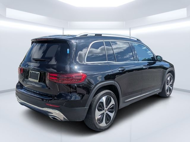 Used 2025 Black Mercedes-Benz GLB 250 image 3