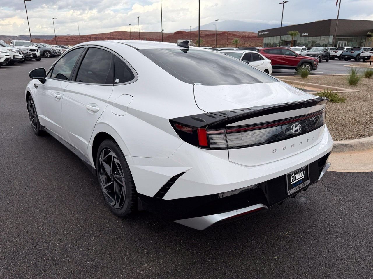 2026 Hyundai Sonata SEL - Photo 9