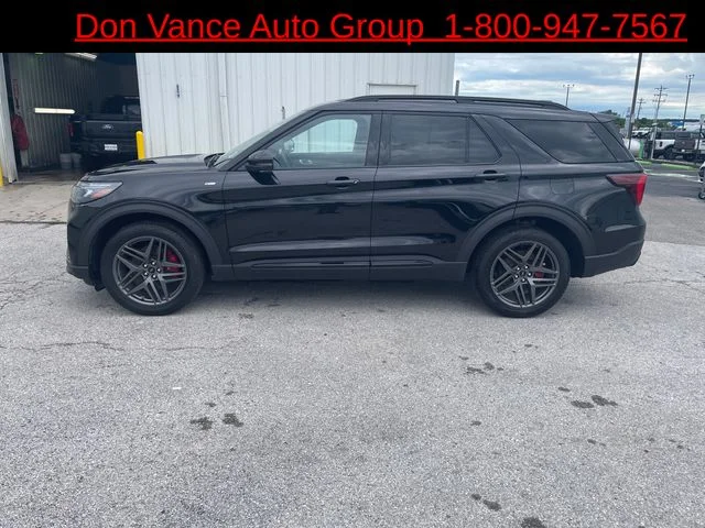 Used 2025 Black Ford ST-Line image 2