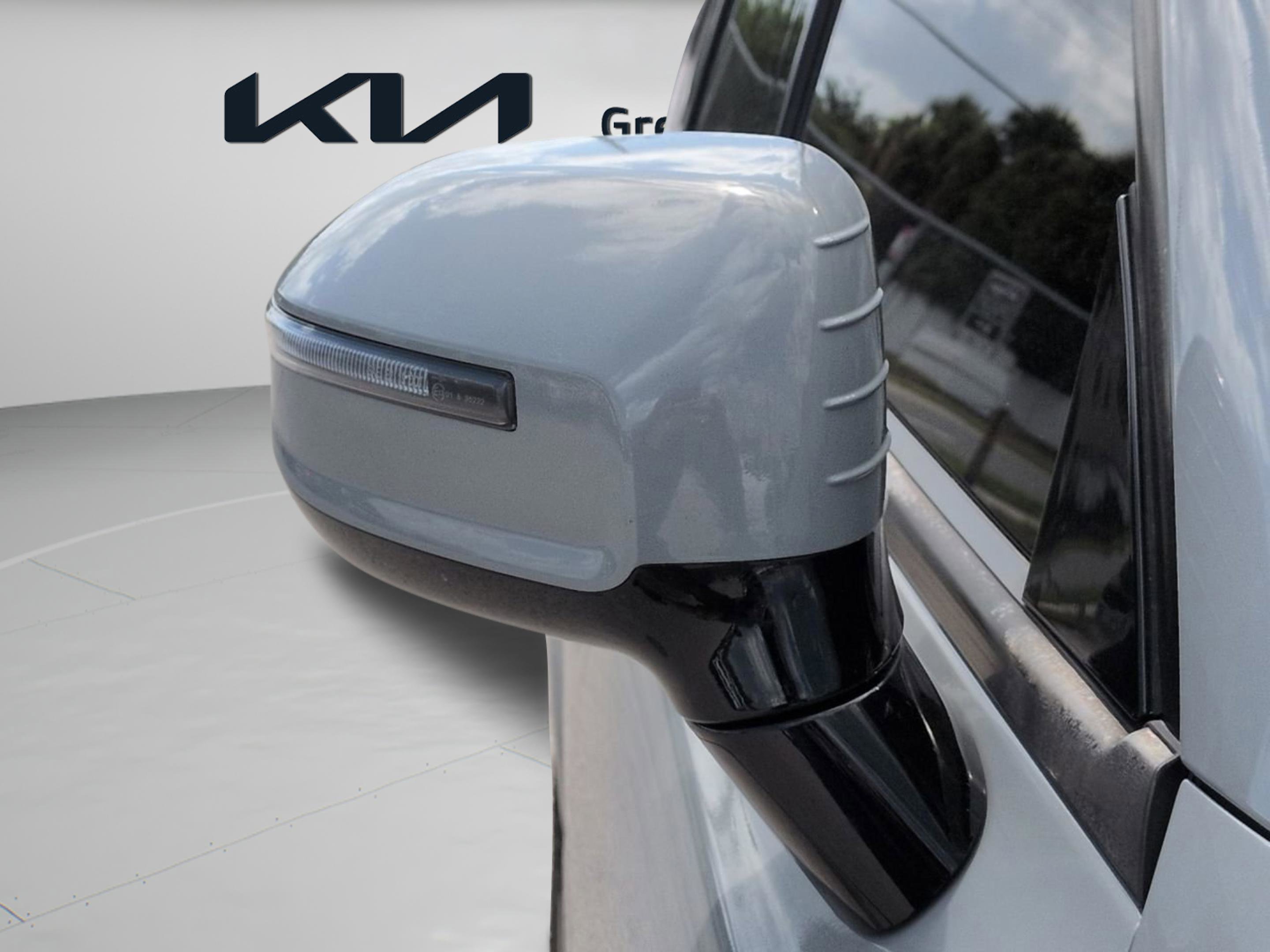 Certified Used 2022 Wolf Gray Kia SX image 36