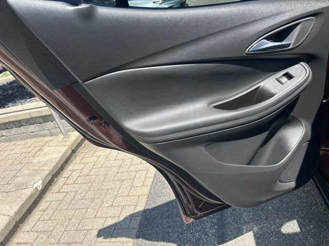 Used 2022 Rosewood Metallic Buick Select image 12