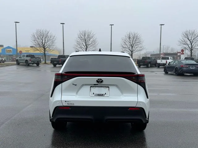 2026 Toyota bZ XLE - Photo 6