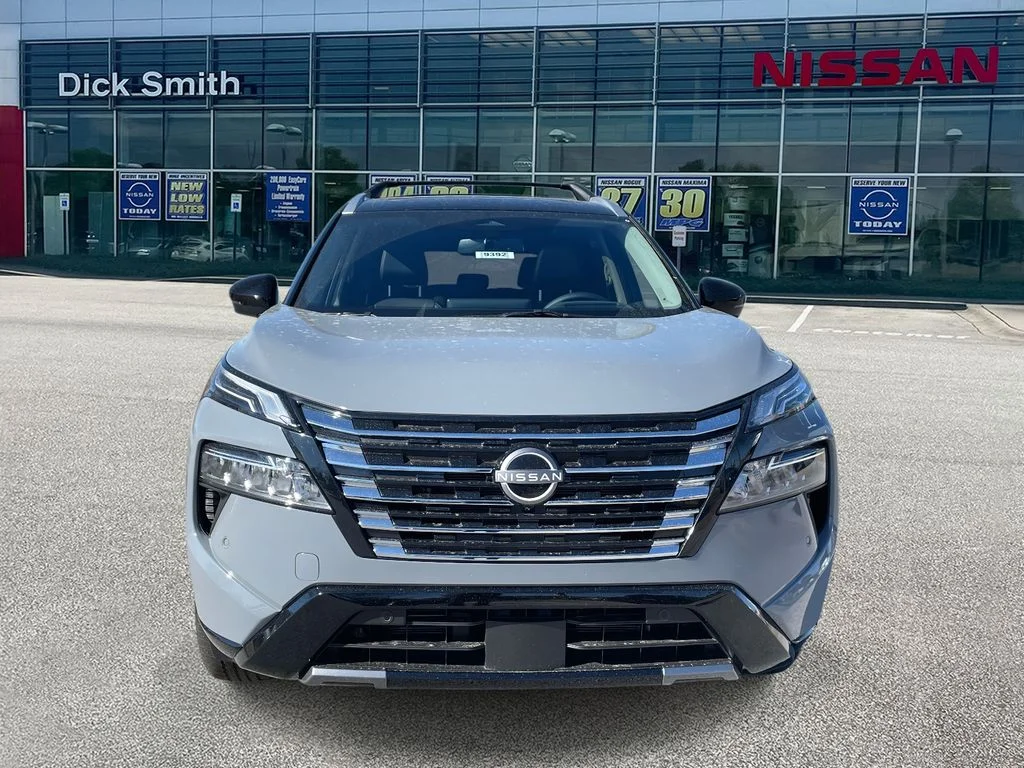 New 2026 Gray Nissan Platinum image 2