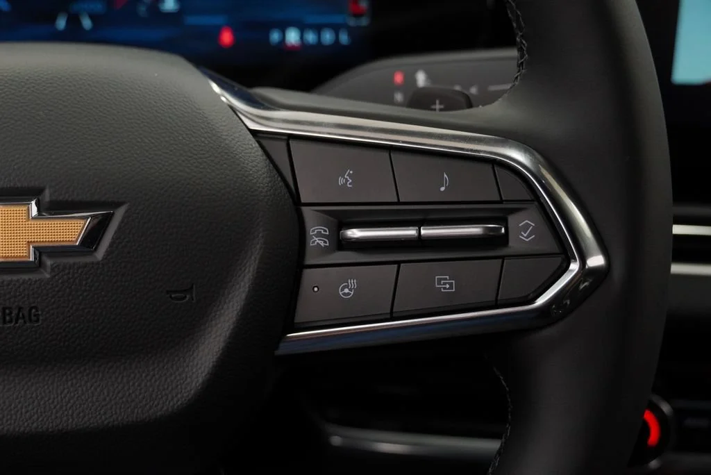 2027 Chevrolet Equinox LT - Photo 20