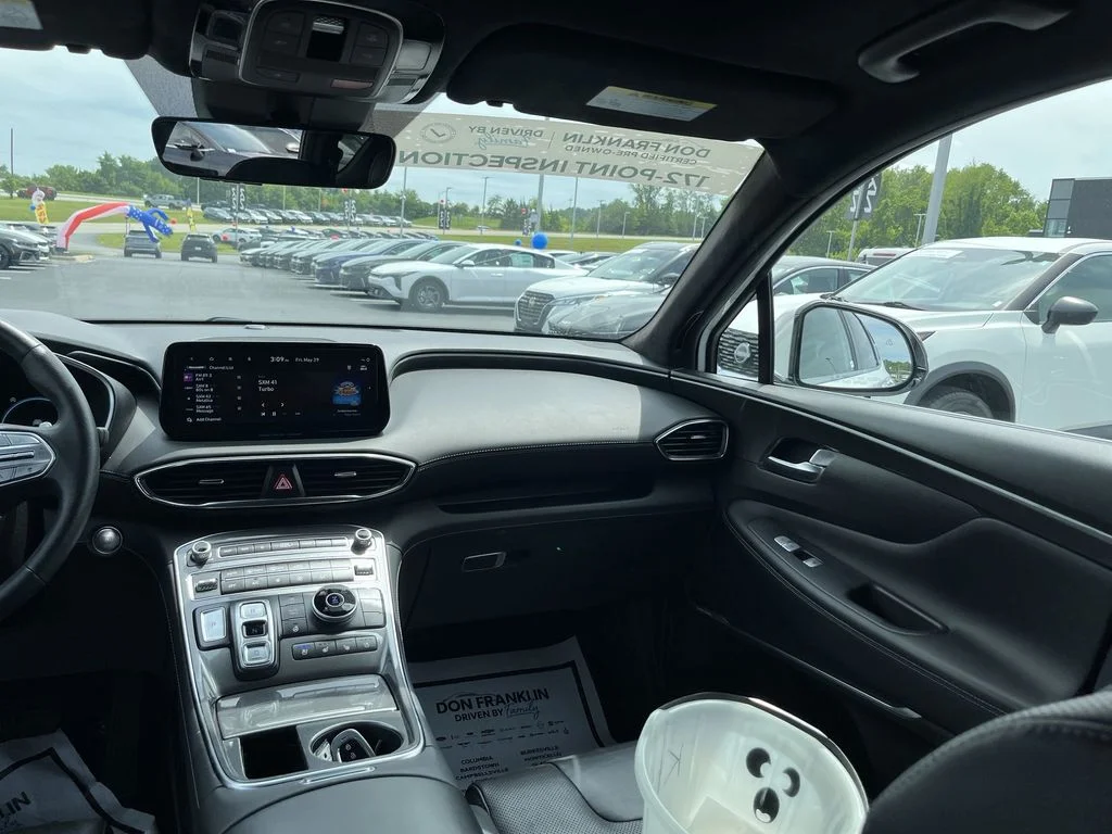 Used 2023 White Hyundai Calligraphy image 11