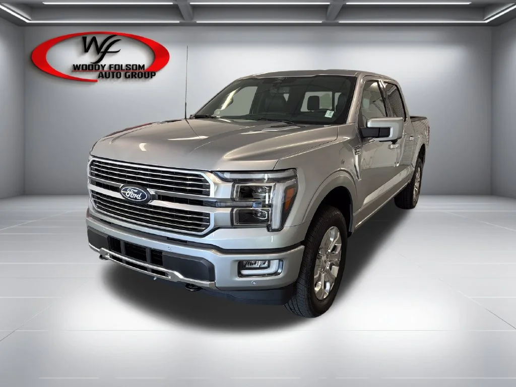 New 2026 Silver Ford Platinum image 3