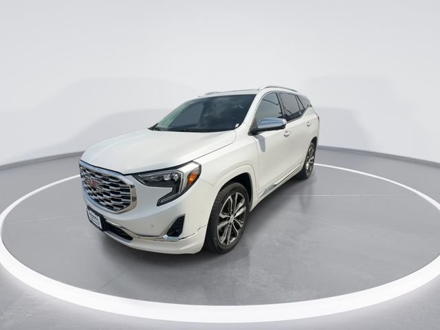 Used 2020 White GMC Denali image 4