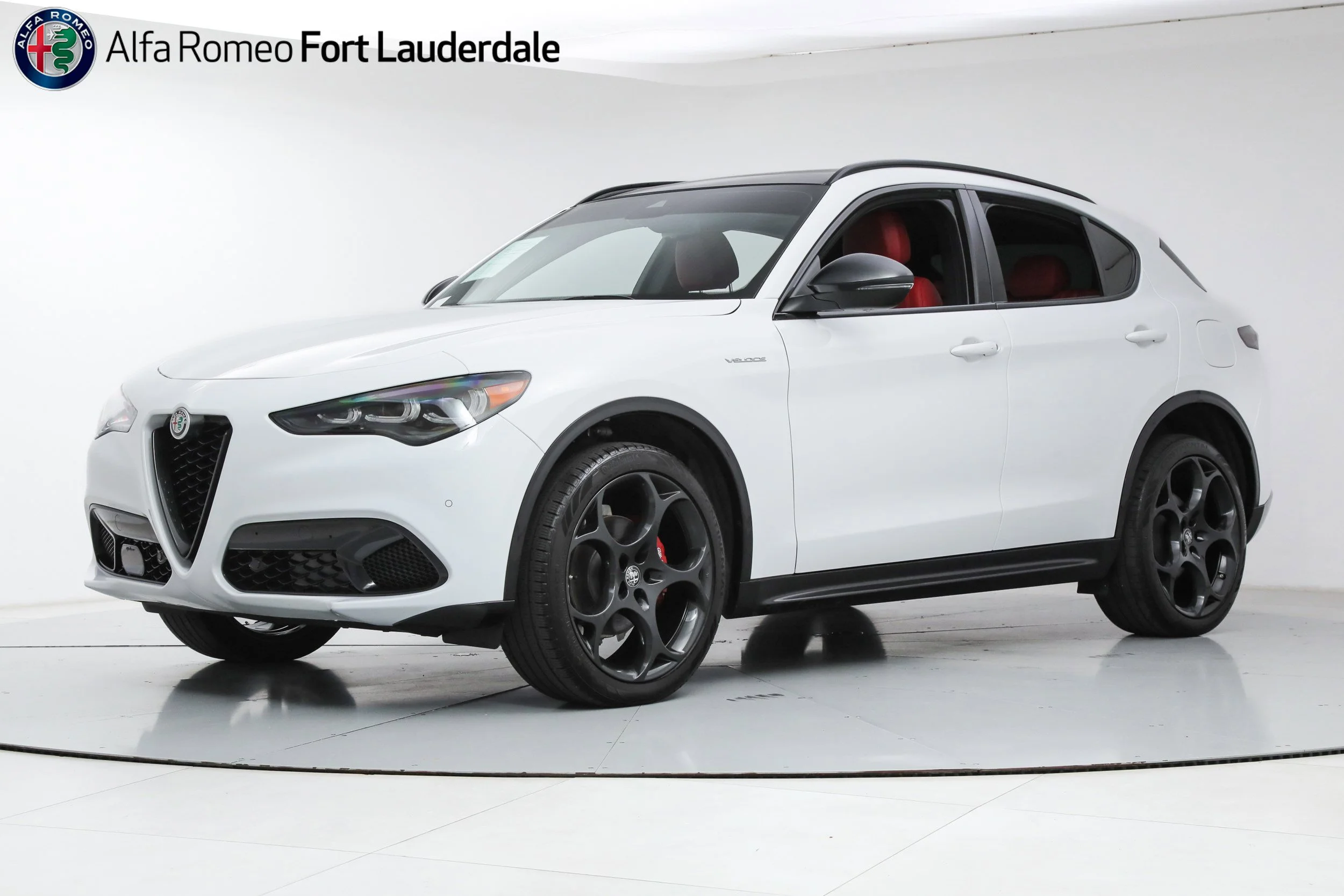 2024 Alfa Romeo Stelvio Veloce AWD's photo