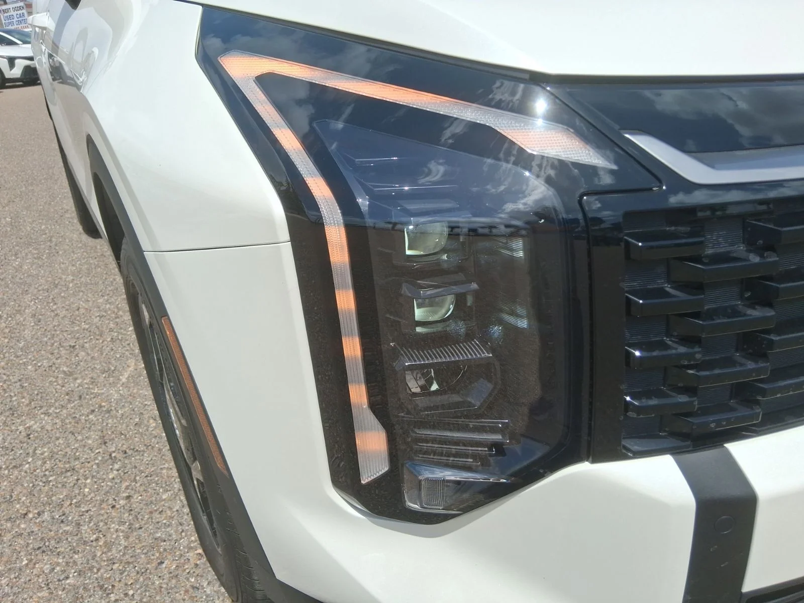 New 2026 White Kia EX image 8