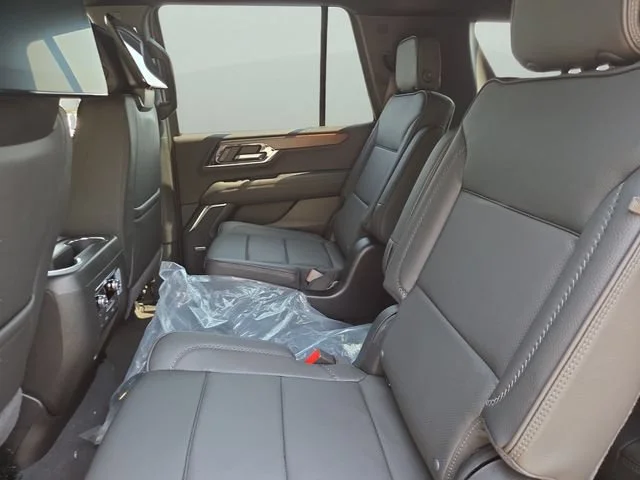 2026 GMC Yukon Denali - Photo 25