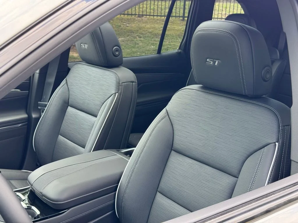 2025 Buick Enclave Sport Touring - Photo 15