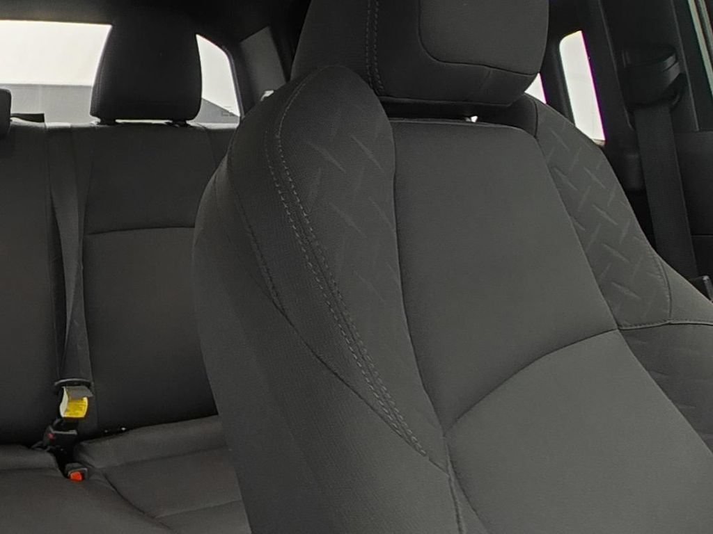 2026 Toyota Tacoma SR - Photo 11