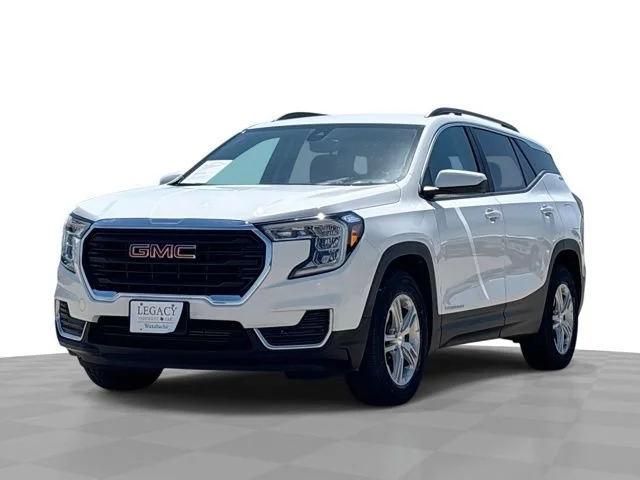 Used 2023 Summit White GMC SLE image 1