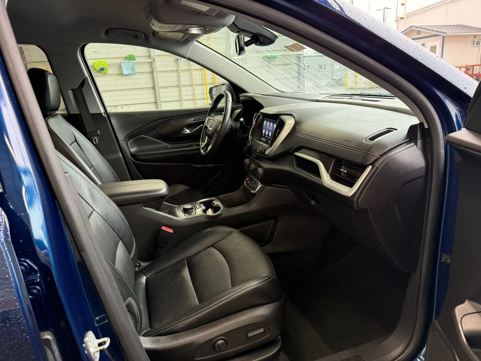 Used 2022 Blue GMC SLT image 10