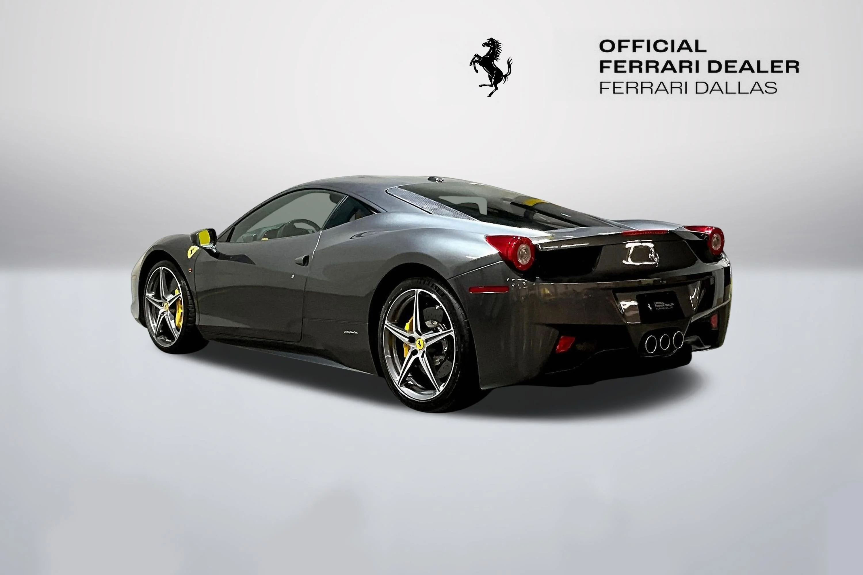 Used 2014 Grigio Silverstone Ferrari  image 5