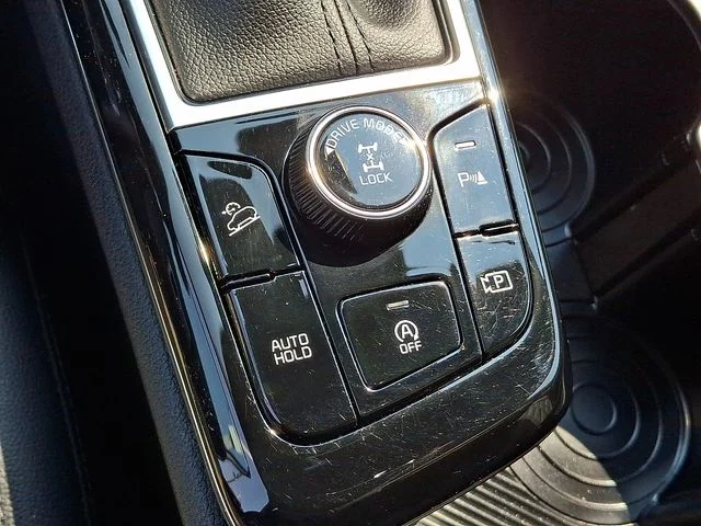 Certified Used 2024 Gray Kia X-Line image 23