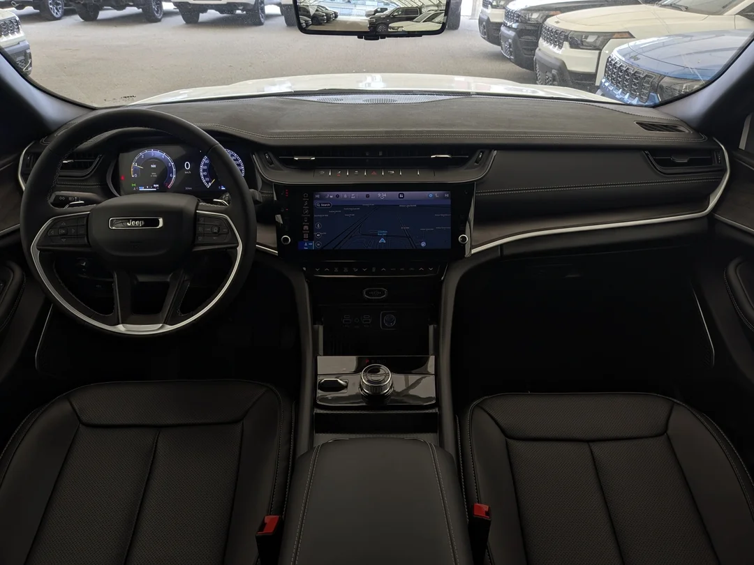 New 2026 White Jeep Limited - - 4x4 - Ltd Altitude Pkg - Lux Tech Grp II - Pano Sunroof - 20 Black Wheels & More! image 24