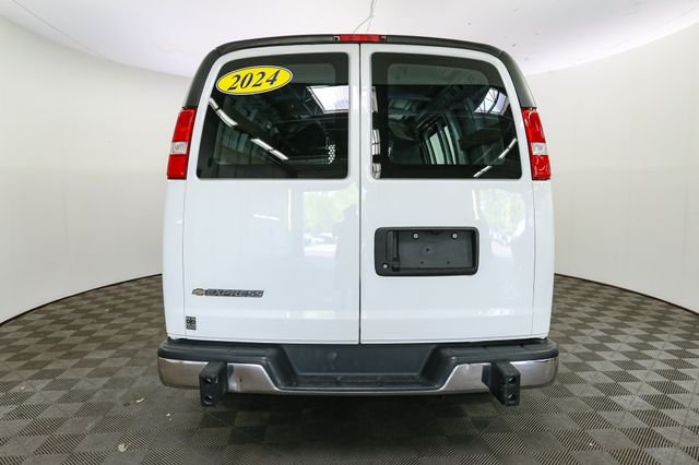 Used 2024 White Chevrolet Work Van image 8