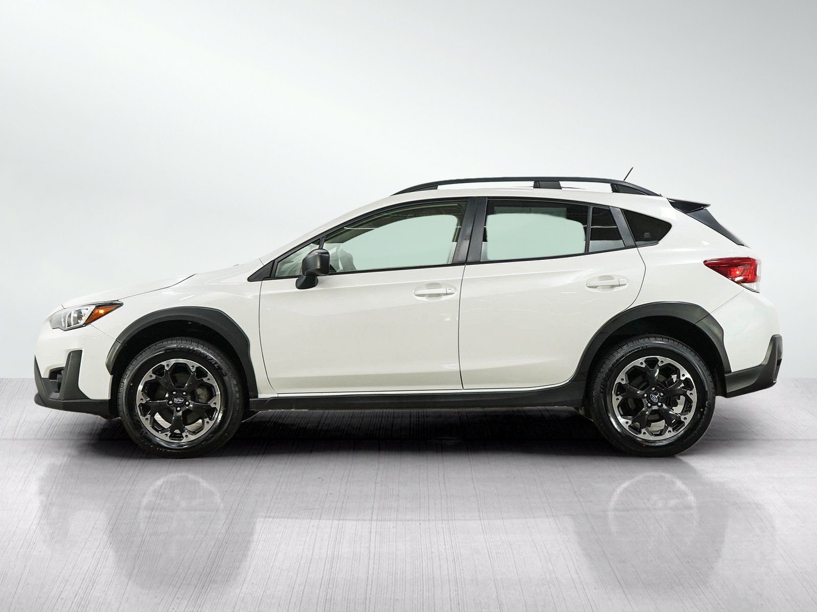 Used 2022 Subaru Crosstrek Base with VIN JF2GTABC0NH212118 for sale in Burnsville, Minnesota