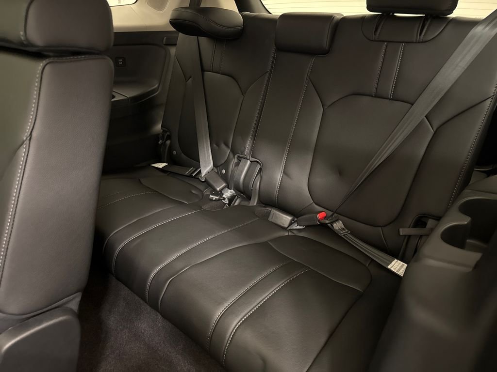 New 2026 Sonic Gray Pearl Honda Touring image 16