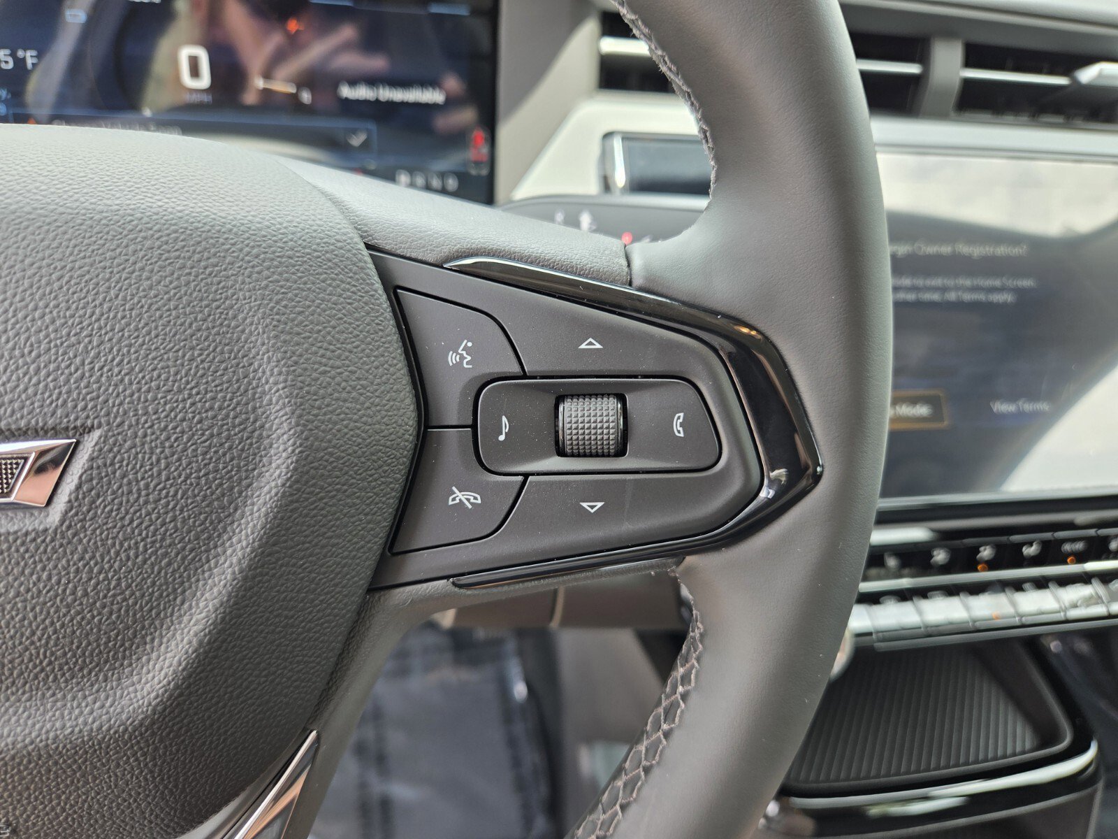 2027 Chevrolet Bolt LT - Photo 29