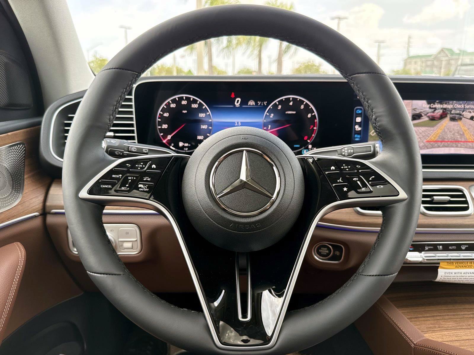 New 2026 Moonlight White Mercedes-Benz 350 4MATIC® SUV image 31