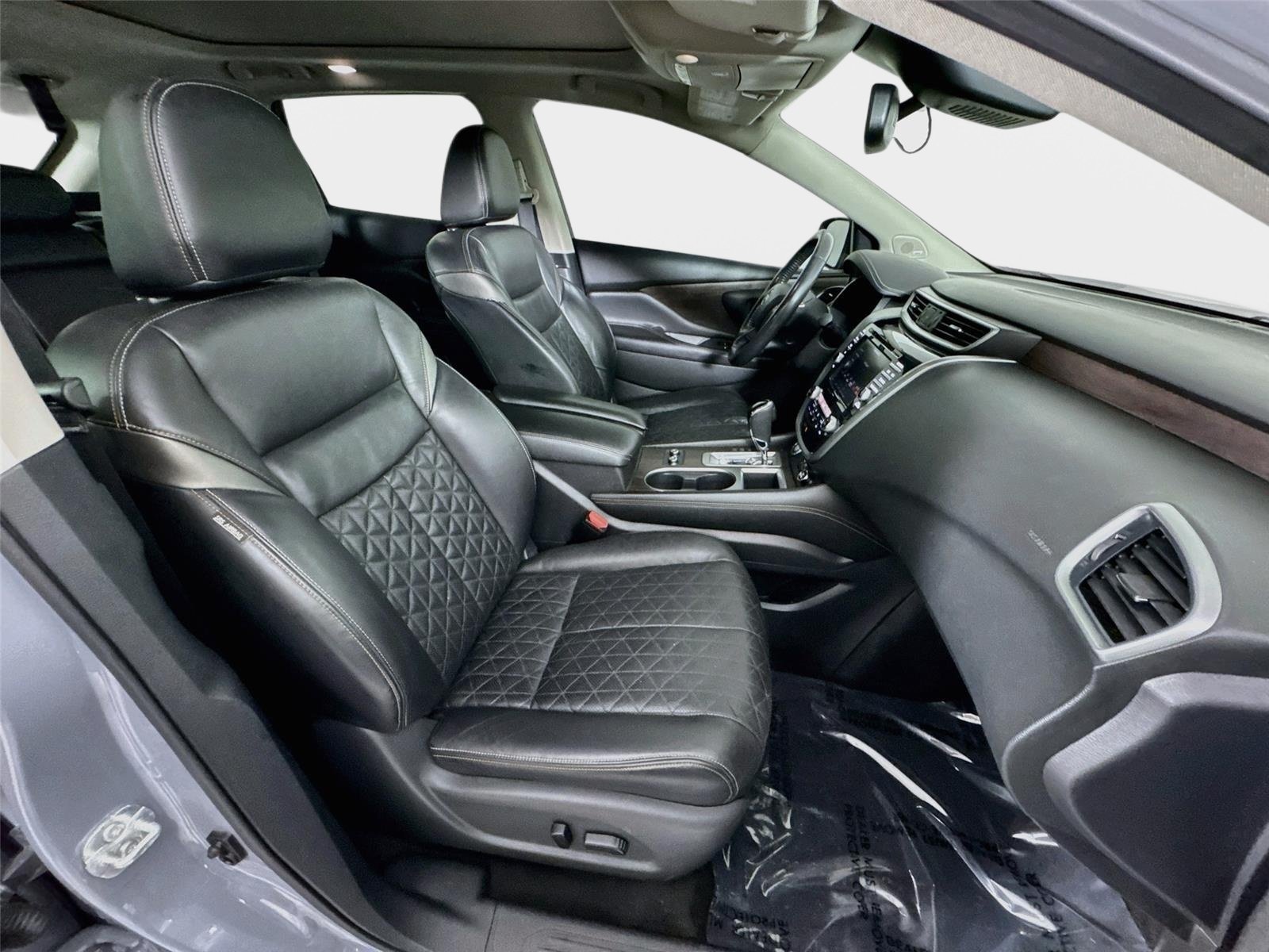 Used 2023 Boulder Gray Pearl Nissan Platinum image 29