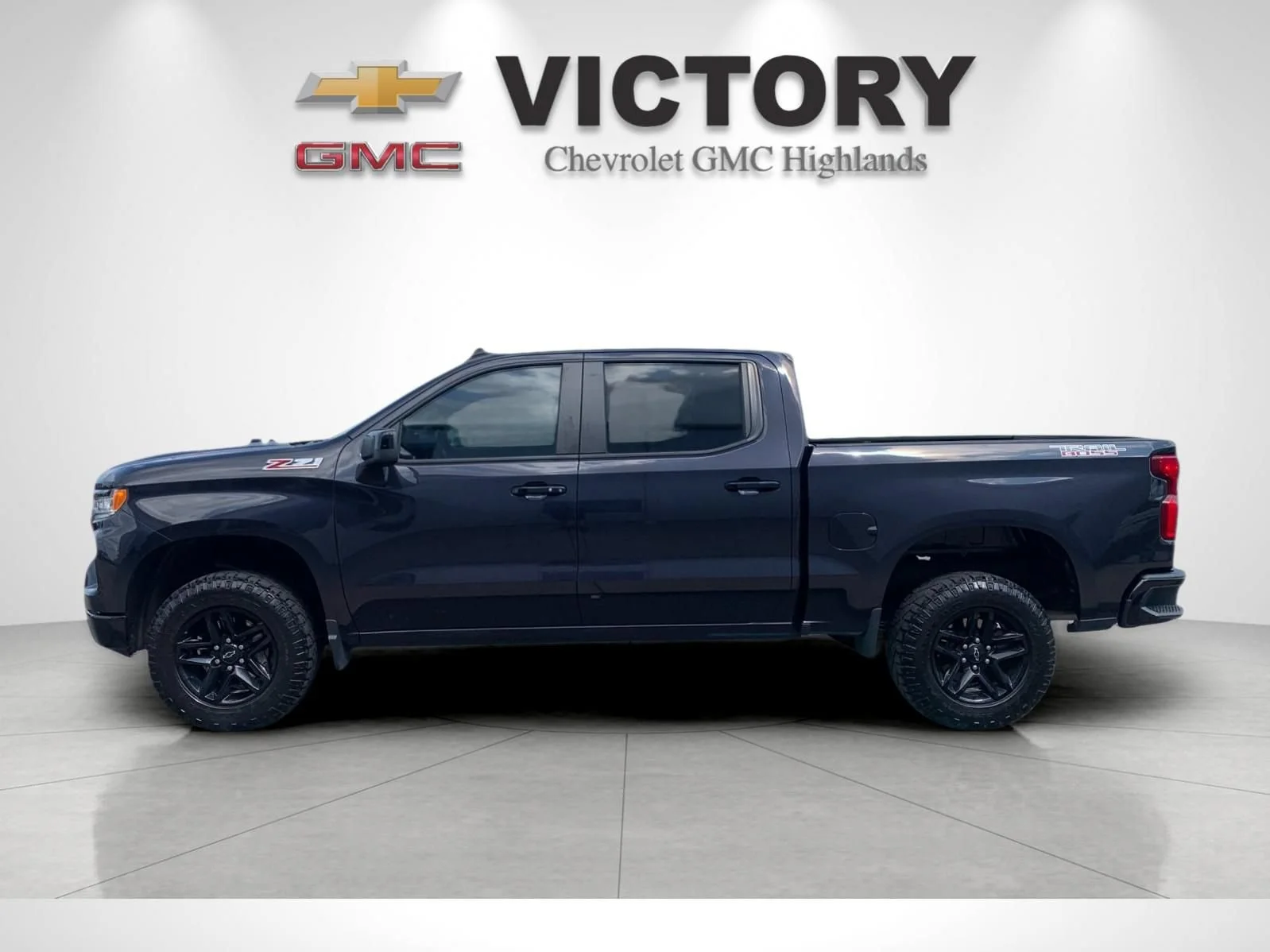 Used 2023 DARK ASH METALLIC Chevrolet LT Trail Boss image 6