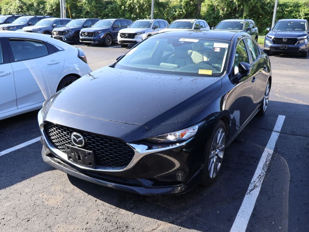Used 2019 Black Mazda Select image 3
