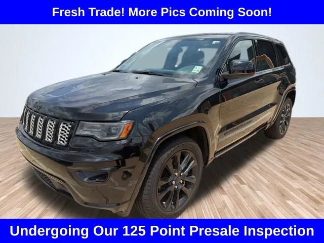2022 Jeep Grand Cherokee Laredo X's photo