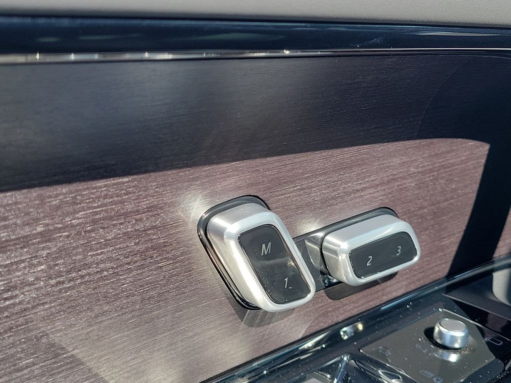 New 2026 Obsidian Black Satin Land Rover SV image 27