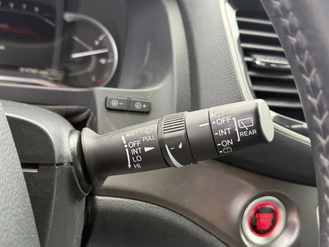 Used 2023  Honda EX-L image 25