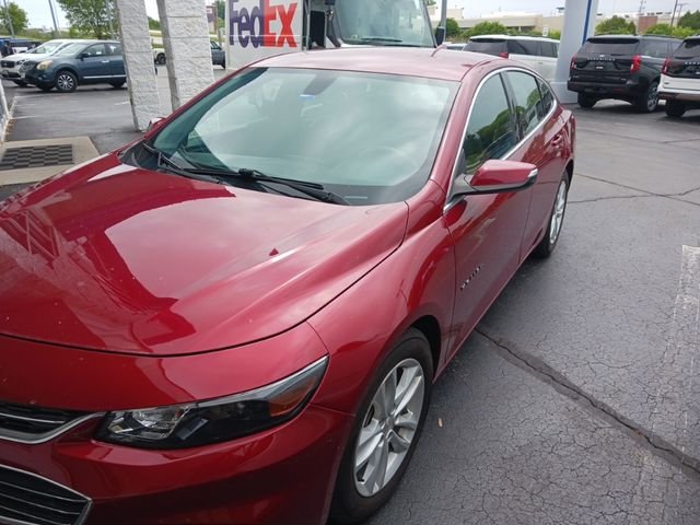 Used 2018 Cajun Red Tintcoat Chevrolet LT image 1