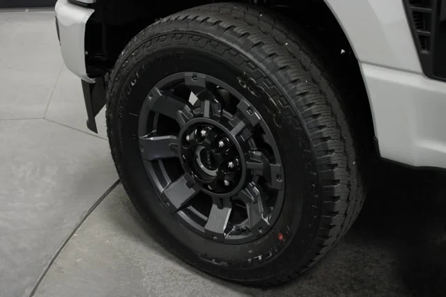 New 2026 Avalanche Ford F-250® XL image 32