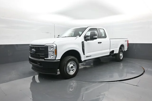New 2026 White Ford XL image 4