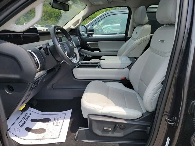Used 2025 Gray Ford Platinum image 12