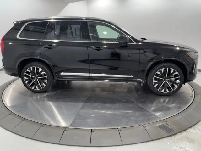 2026 Volvo XC90 Plus - Photo 6