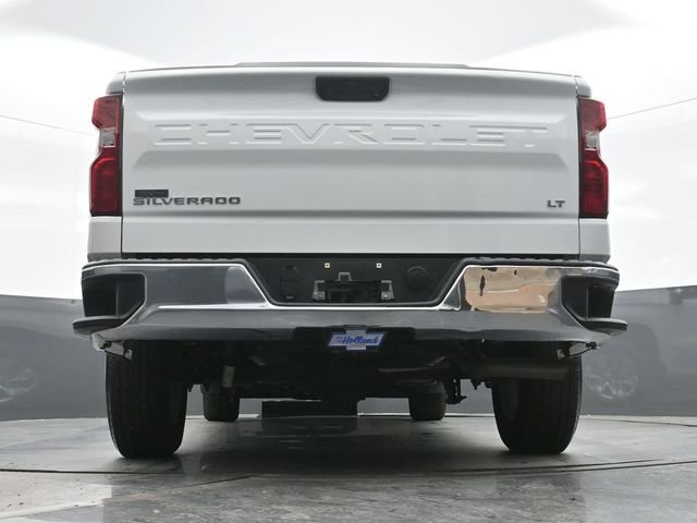 Used 2023 White Chevrolet LT image 18