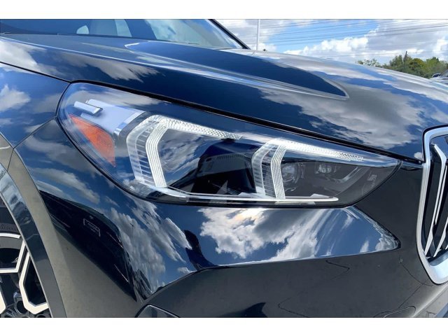 New 2026 Jet Black BMW xDrive28i image 27