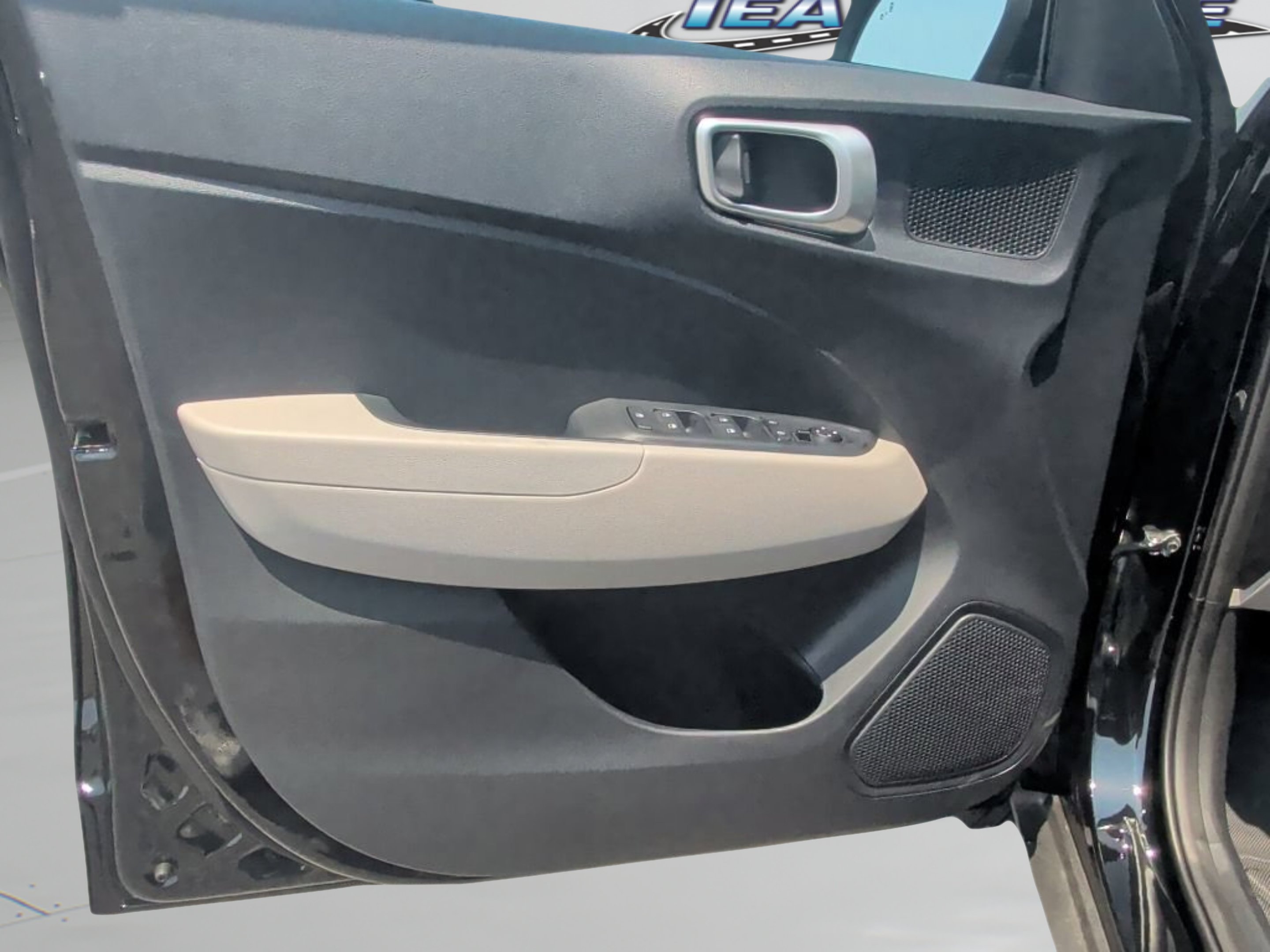New 2026 Onyx Black Hyundai SEL image 17