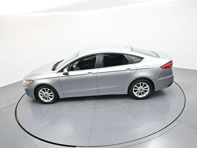 Used 2020 Silver Metallic Ford SE image 41