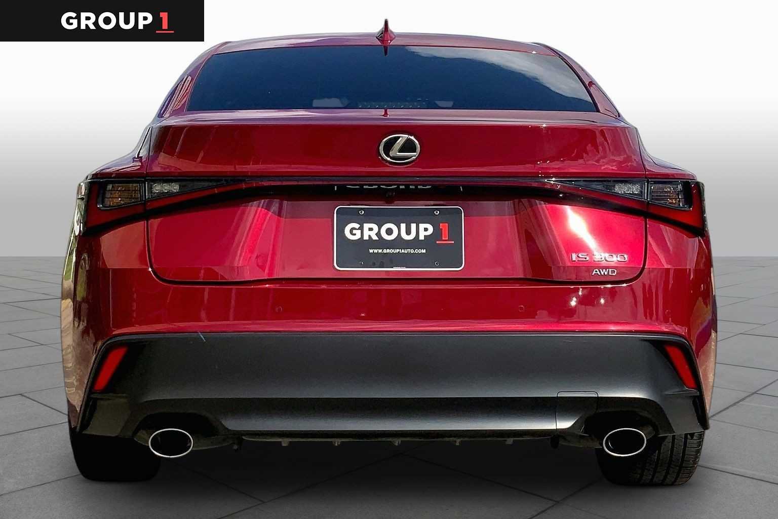 Used 2023 Matador Red Mica Lexus  image 9