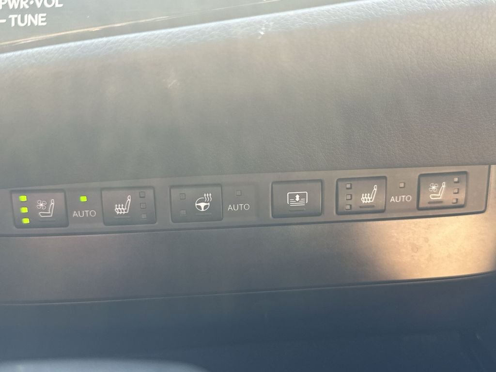 Used 2024 Blue Lexus ES 300h Ultra Luxury image 31