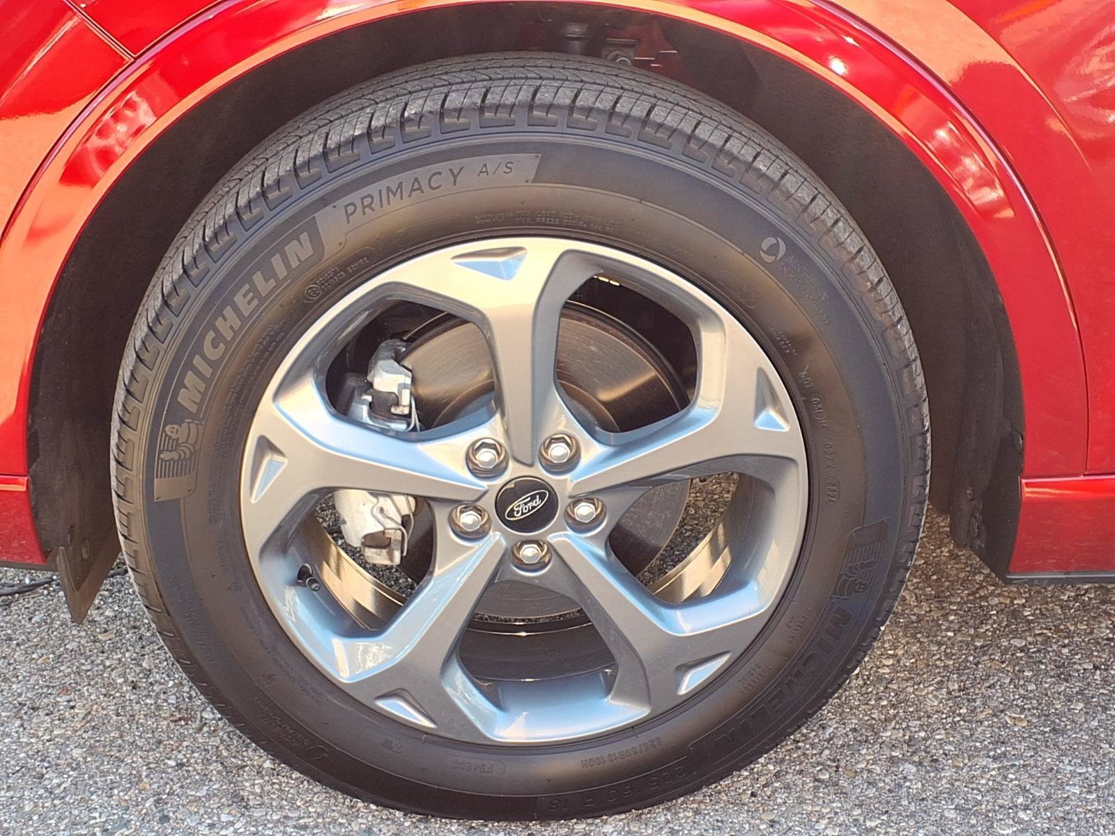 Used 2024 Rapid Red Metallic Tinted Clearcoat Ford ST-Line image 28