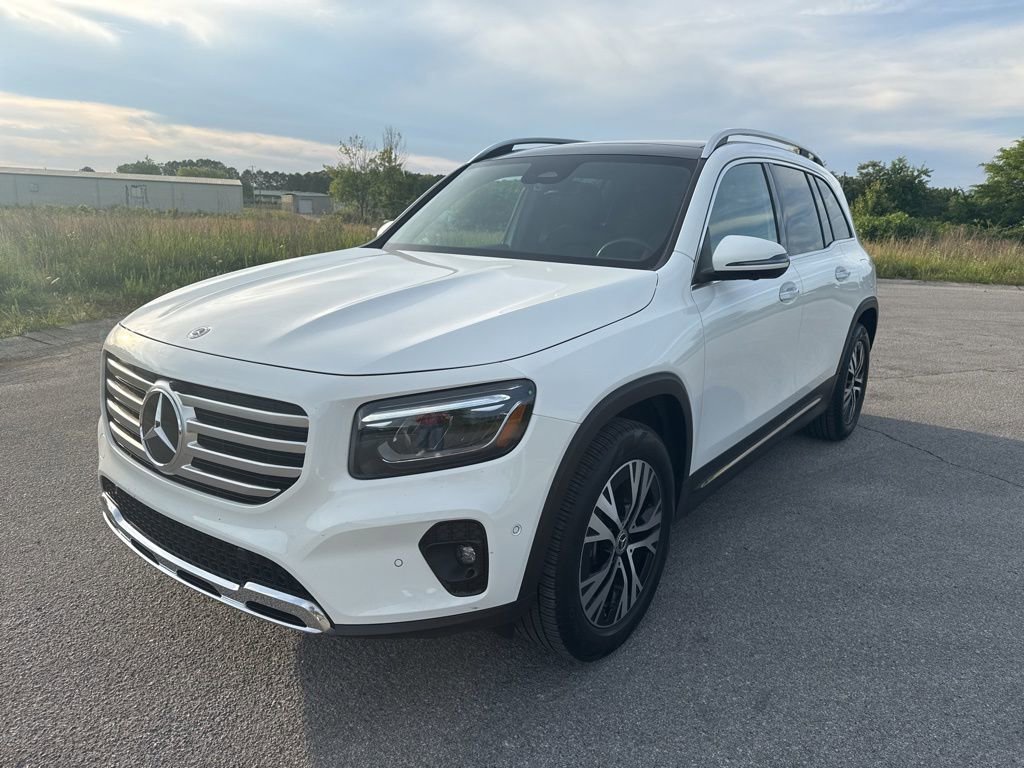 2025 Mercedes-Benz GLB GLB 250's photo