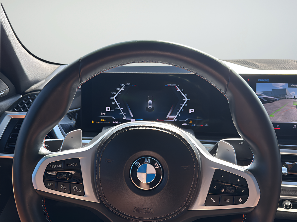 Used 2024 White BMW M60i image 16