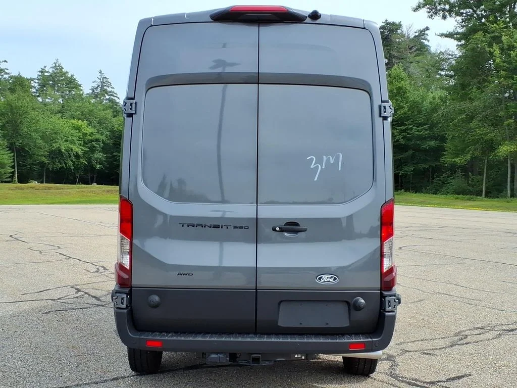 New 2026 Carbonized Gray Metallic Ford Base image 5