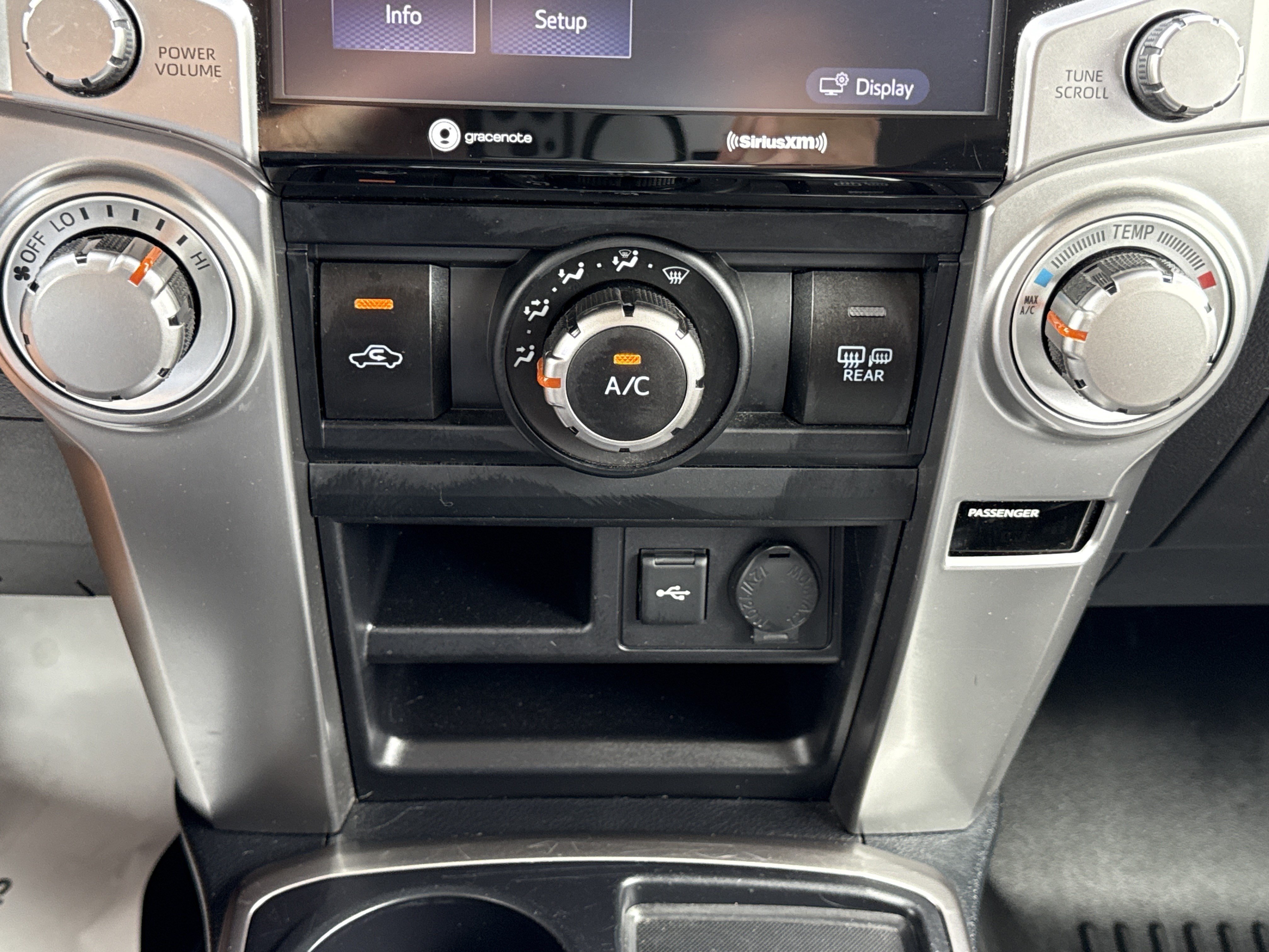 Used 2023  Toyota  image 25